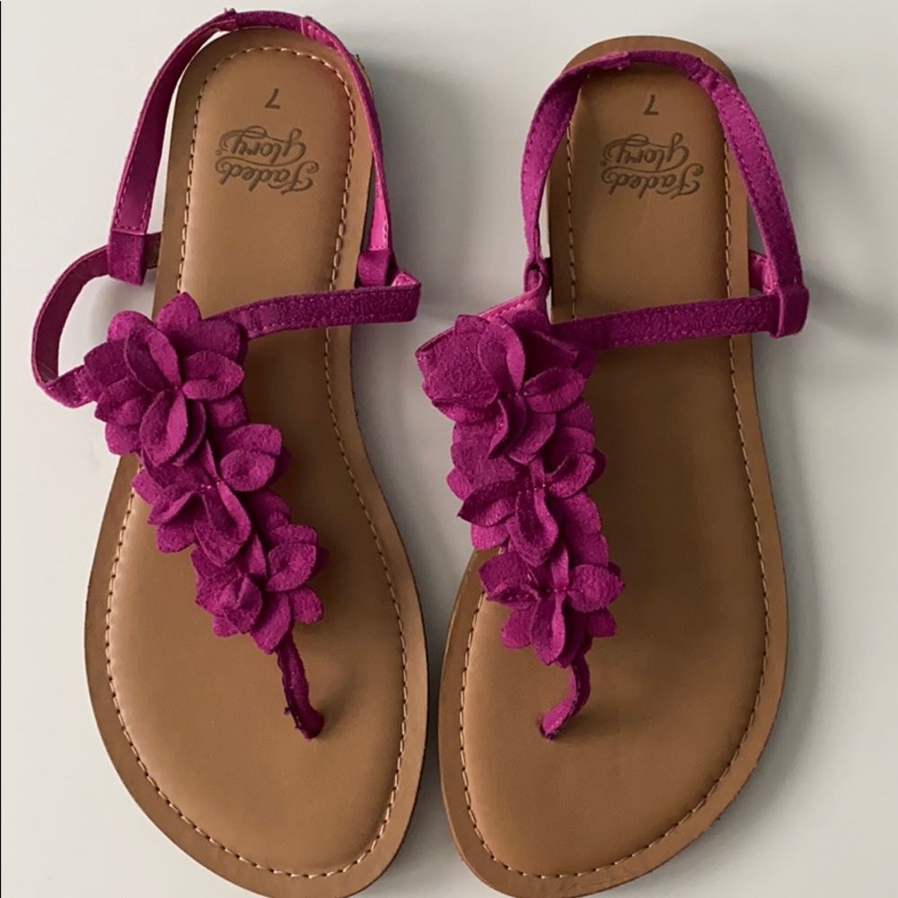 Sandals🏖